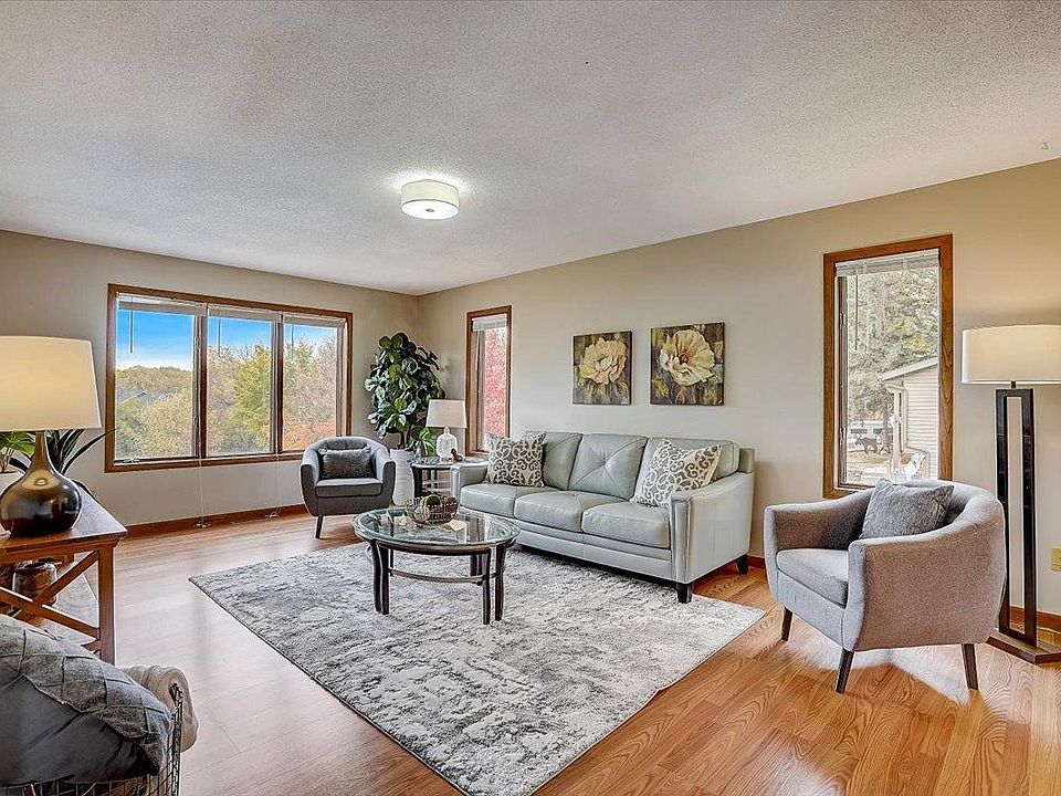 1st image of 14642 Tyrol Dr