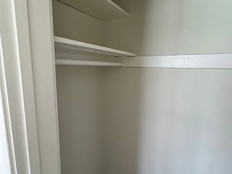 4542 N Lakewood Blvd. — Photo 29
