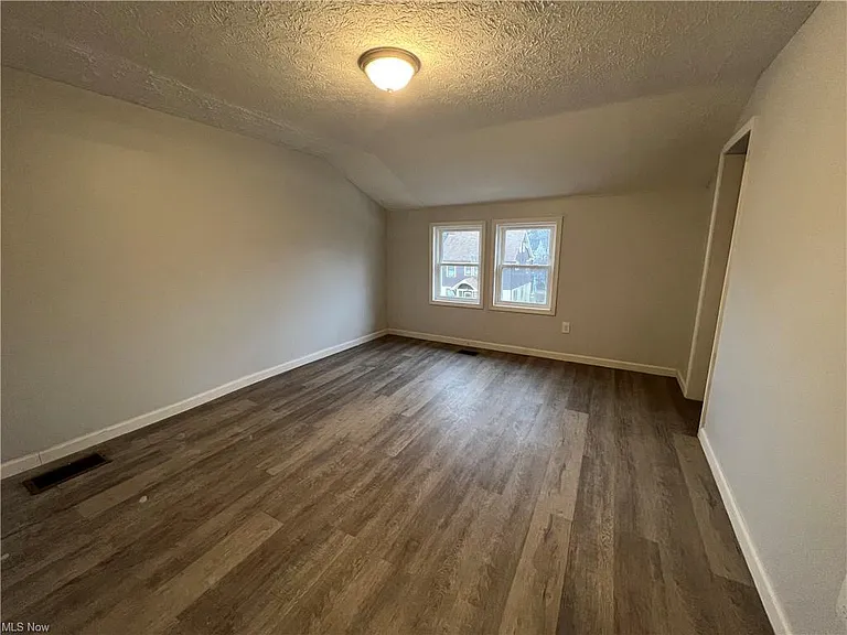 2204 Brockway Rd — Photo 14