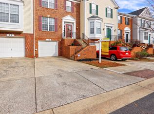 33 Vanderbilt Ct, Rockville, MD 20850