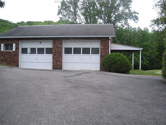 4th image of 82 Lincoln Hts