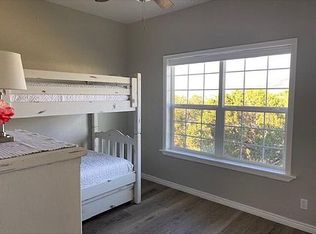 4910 S Ridgeline Dr, Washington Terrace, UT 84405