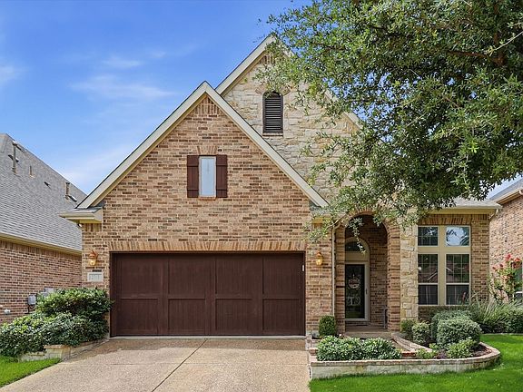 3rd image of 2713 Cole Castle Dr