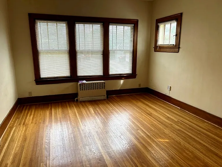 840 Eastern Pkwy #4 — Photo 2