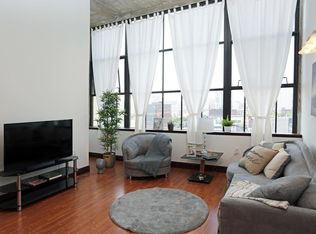 525 N 11th St, Philadelphia, PA 19123