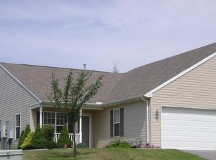 167 Winners Circle Dr, Red Lion, PA 17356