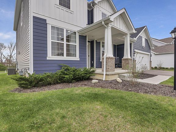 4th image of 8212 Hotsprings Dr NW