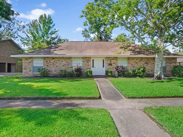 10710 Danbury Dr, Baton Rouge, LA 70809