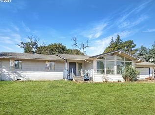 21600 NE Sunnycrest Rd, Newberg, OR 97132