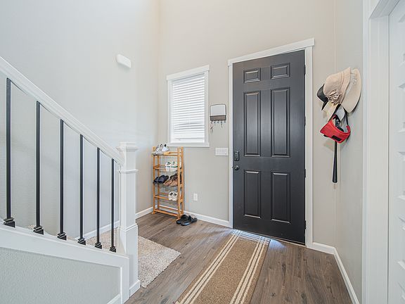3rd image of 8221 Gardner St