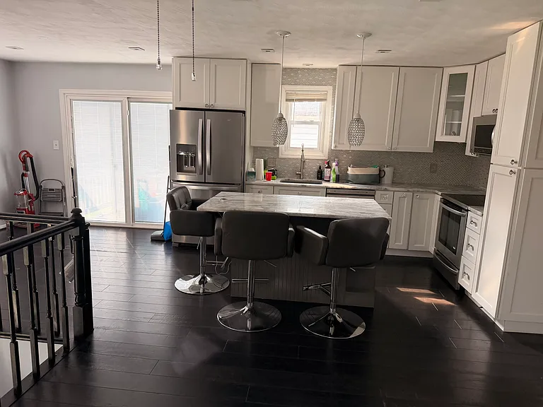 802 Bunch Ave — Photo 7
