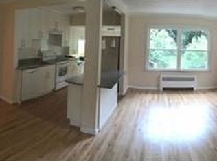 9 Howell Rd, Sudbury, MA 01776