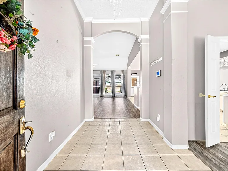 11214 Hillside Glen Trl — Photo 10