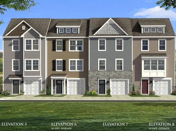 136 Tuxford Rd, Falling Waters, WV 25419