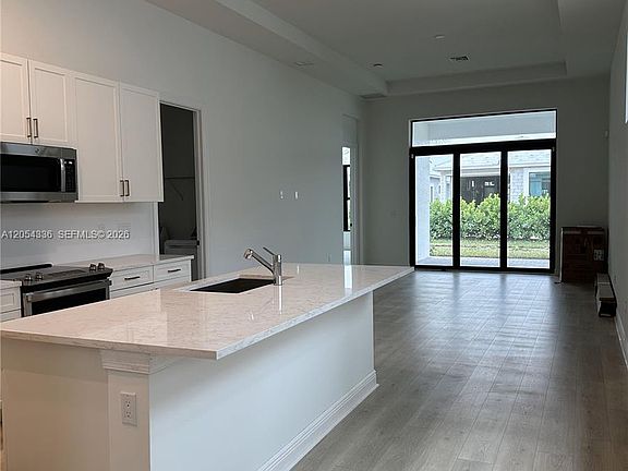 5th image of 9037 SW Vetta Way