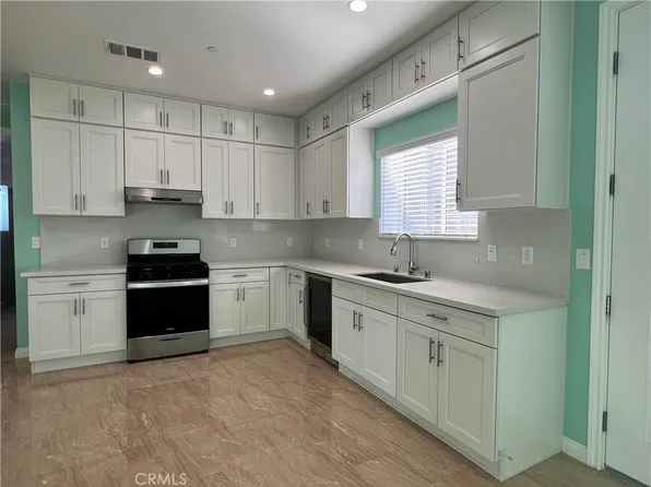 714 S 8th St, Alhambra, CA 91801