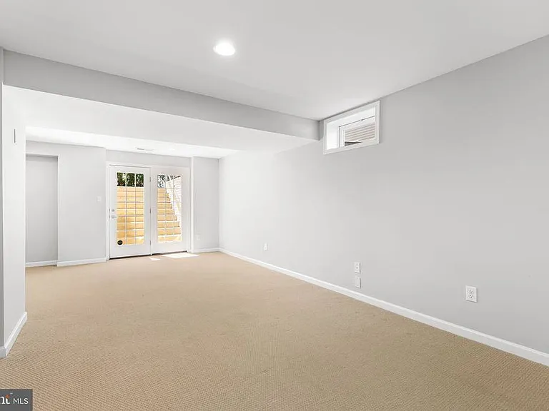 3329 Anne De Bourgh Dr — Photo 52