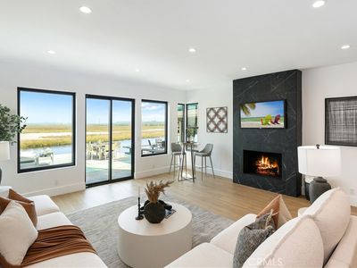 237 Canal St, Newport Beach, CA, 92663