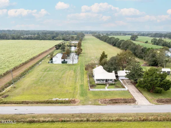 8438 Dudley Rd, Abbeville, LA 70510