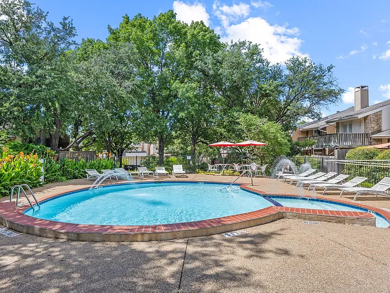 2955 Country Place Cir — Photo 30