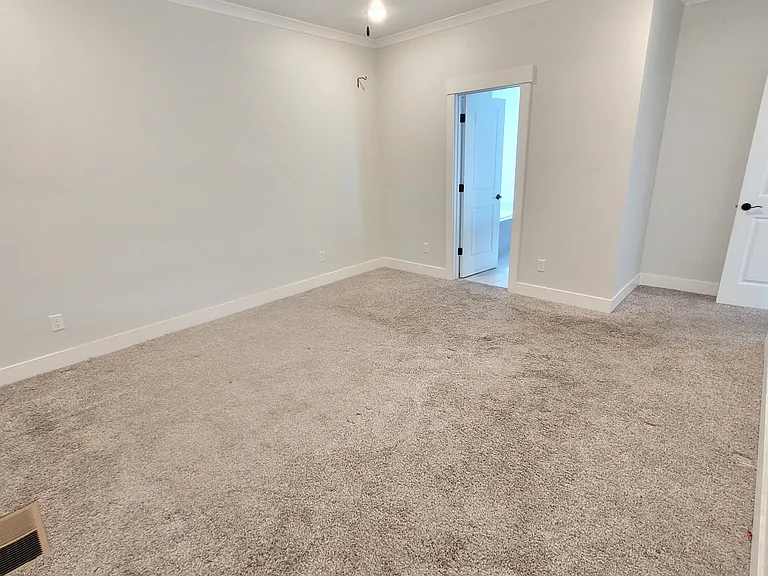 1768 W Crosswind St — Photo 17
