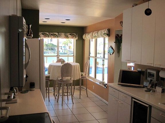 Dining area kitchen 