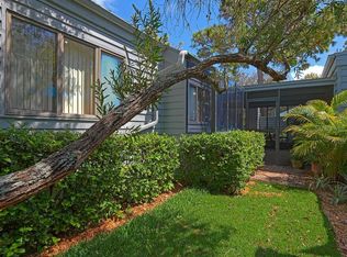 10479 Longwood Dr, Seminole, FL 33777