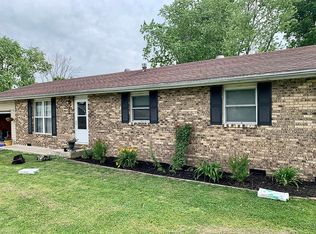 4263 Oak Glen Dr, Salem, IL 62881