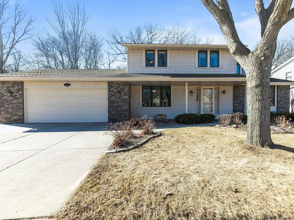 3329 S Bob O Link Ln, Appleton, WI 54915