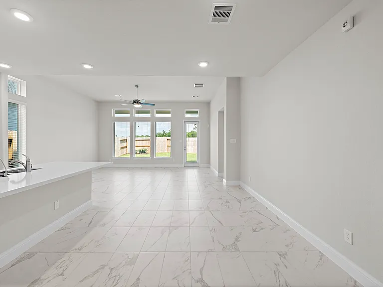 1718 Forest Mist Dr — Photo 9