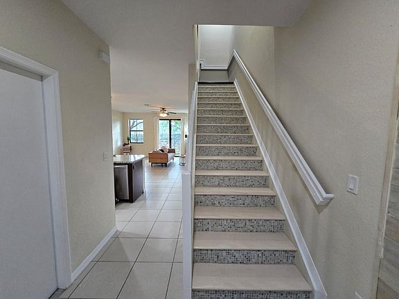 3rd image of 3340 NW 10th Avenue
