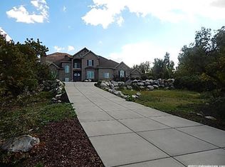 1321 S Deer Crest Cir, Fruit Heights, UT 84037