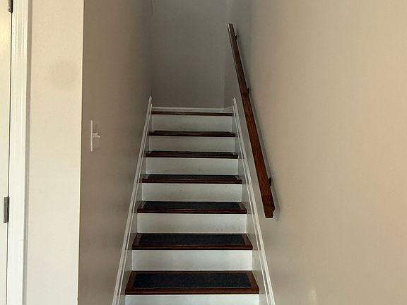 5th image of 3925 Clematis St