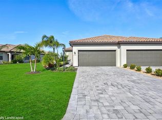 15503 Sunny Day Dr, Bradenton, FL 34211
