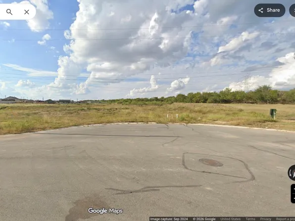 108 Lavender Cv, Dale, TX 78616