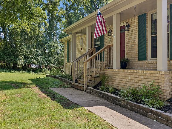 4th image of 609 Clifton Dr