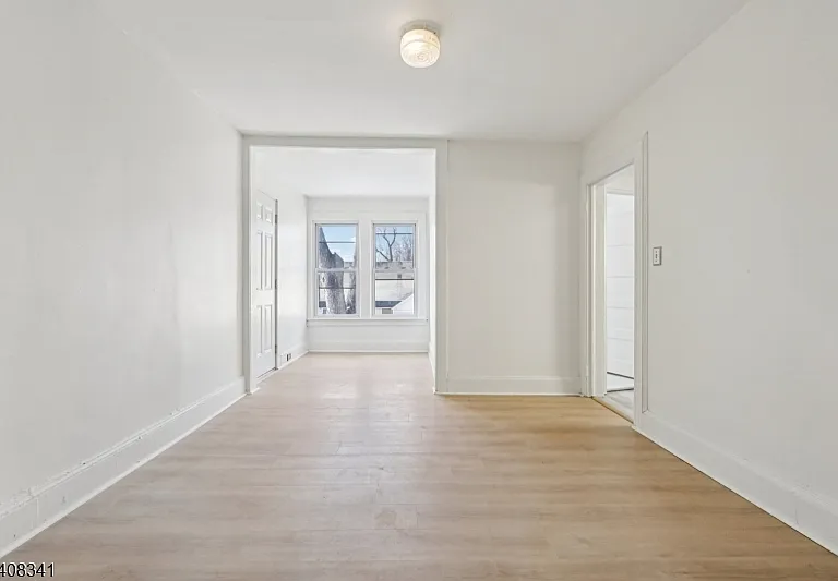 66 N Washington Ave #1 — Photo 19