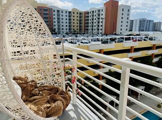 Venture West, Aventura, FL 33180