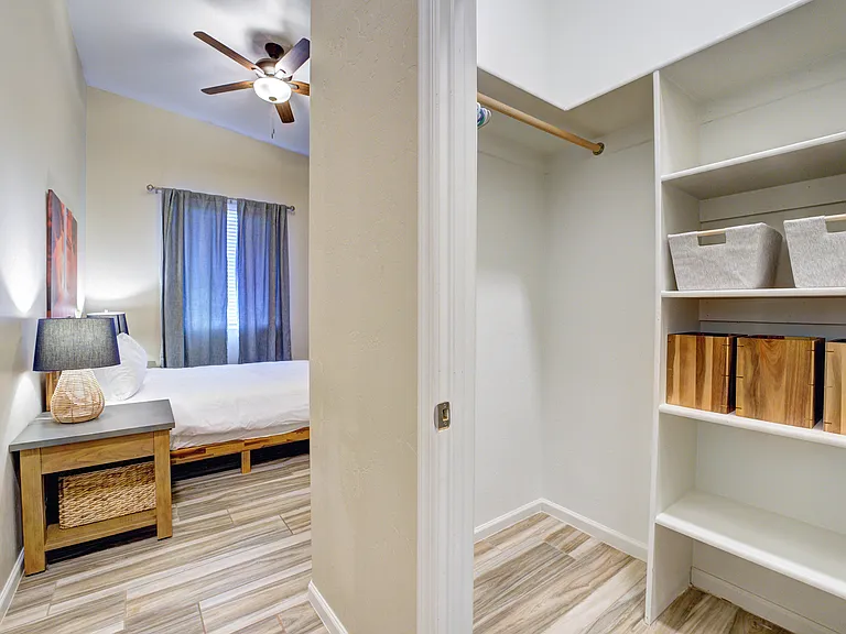 5025 E Lee St #2 — Photo 22