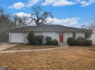 2072 Whites Mill Rd, Decatur, GA 30032