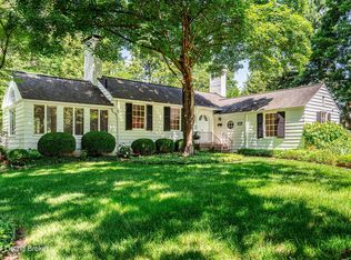 577 Upland Rd, Louisville, KY 40206