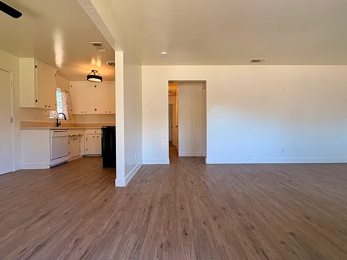 431 N St — Photo 7