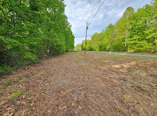 627 Axtell Rd #A, Howardsville, VA 24562