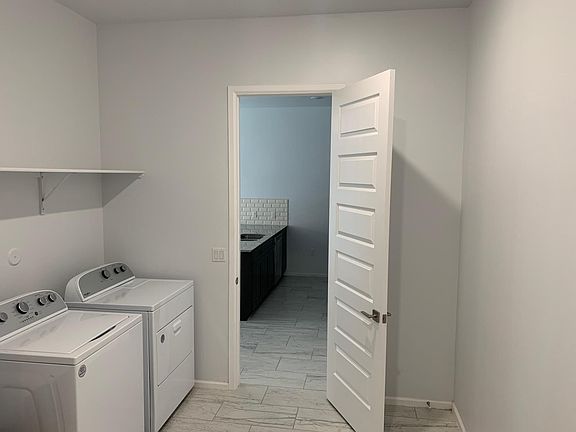 5th image of 4310 Nambe Ct