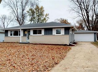 613 SE Lawrence Dr, Ankeny, IA 50021