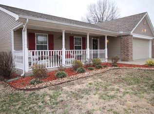 1613 S 20th St, Rogers, AR 72758