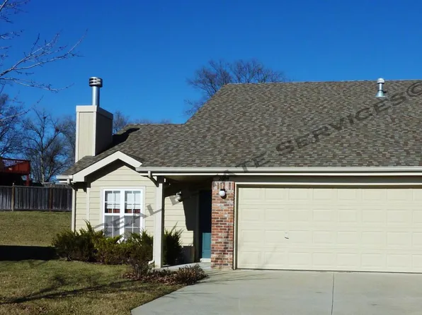 2604 Sawgrass Dr, Lawrence, KS 66047