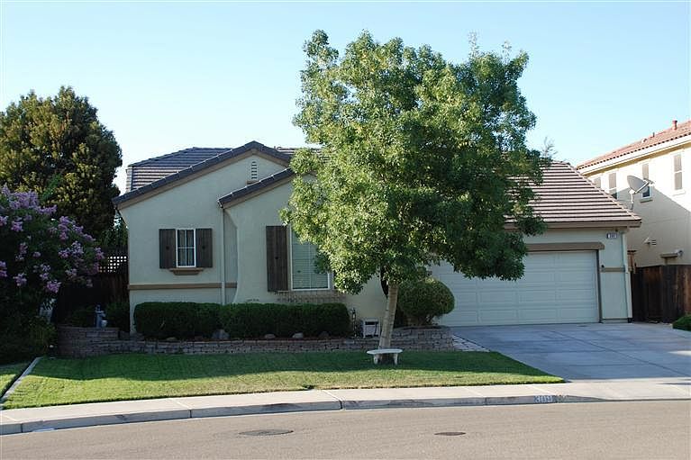 1st image of 309 Wisteria Ct