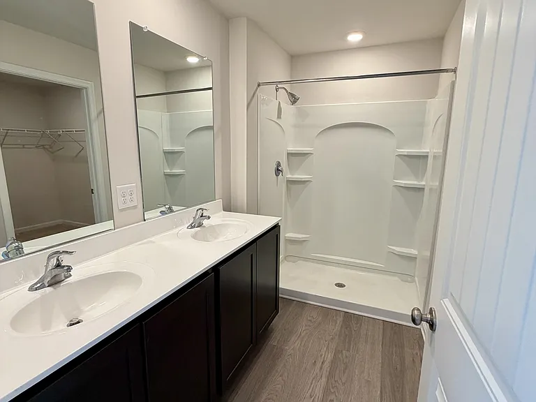 633 Currant Cir — Photo 22