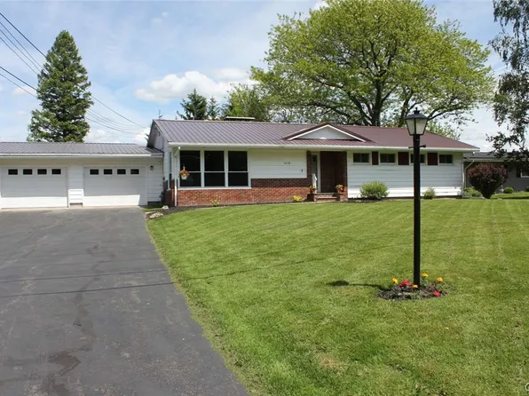 6238 Oakridge Rd, Auburn, NY 13021